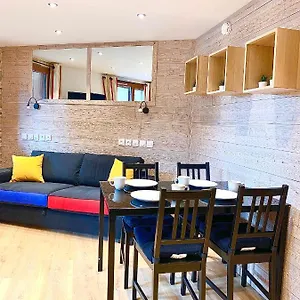 appartement-au-pied-des-pistes-4-pers-sauna-wifi.hotels-rhonealpes.com/